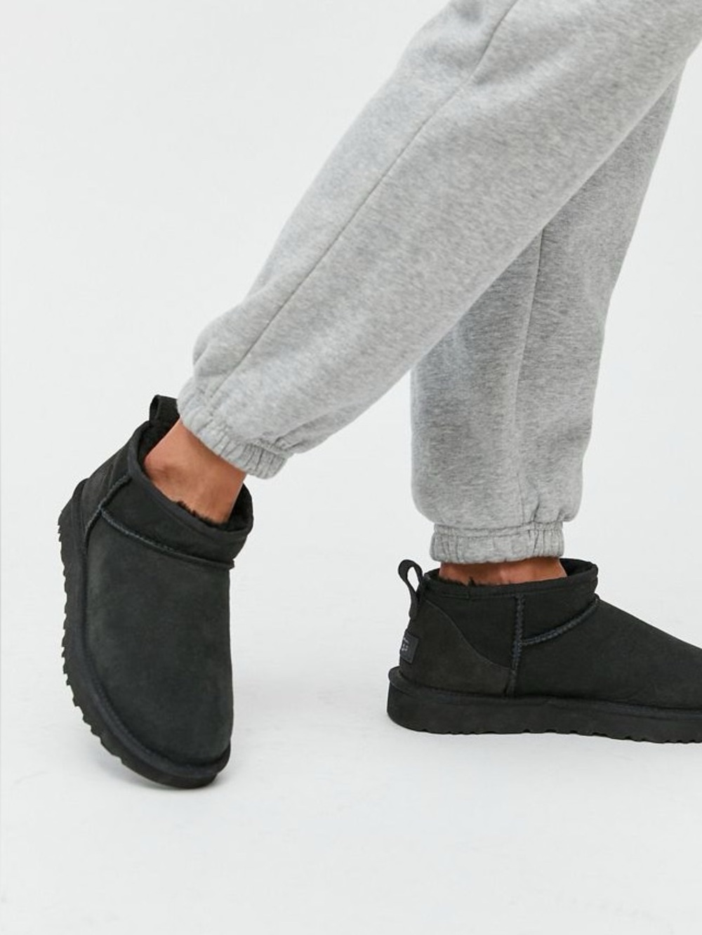 Ugg Classic Ultra Mini in black size 5